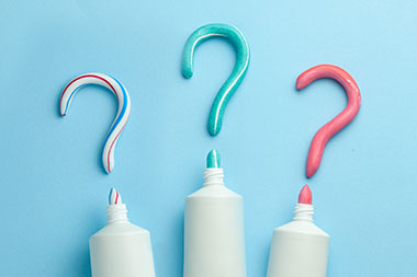 Welche Zahnpasta eignet sich bei empfindlichem Zahnfleisch? 